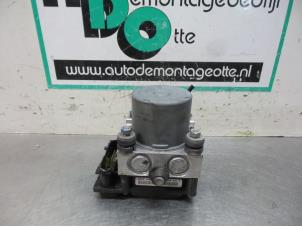 Gebruikte ABS Pomp Citroen C4 Coupé (LA) 1.6 16V Prijs € 50,00 Margeregeling aangeboden door Autodemontagebedrijf Otte