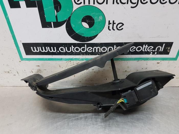 Gebruikte Gaspedaalpositie Sensor BMW X5 (E53) 3.0d 24V Prijs € 25,00 Margeregeling aangeboden door Autodemontagebedrijf Otte