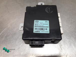 Gebruikte Alarm module Kia Sorento I (JC) 2.5 CRDi 16V Prijs € 40,00 Margeregeling aangeboden door Autodemontagebedrijf Otte
