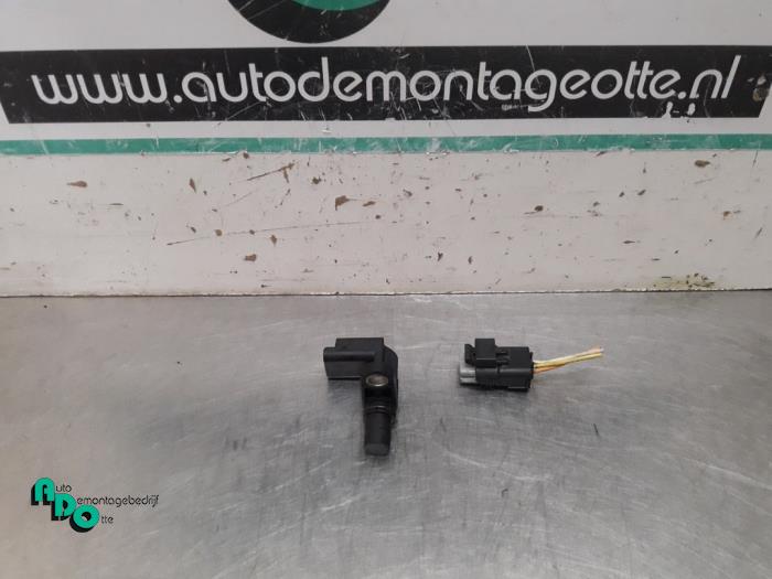 Gebruikte Nokkenas Sensor Peugeot 207/207+ (WA/WC/WM) 1.4 16V VTi Prijs € 10,00 Margeregeling aangeboden door Autodemontagebedrijf Otte