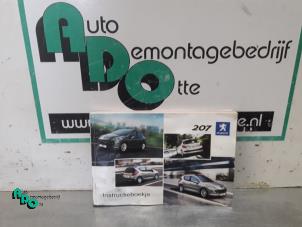 Gebruikte Instructie Boekje Peugeot 207/207+ (WA/WC/WM) 1.4 16V VTi Prijs € 10,00 Margeregeling aangeboden door Autodemontagebedrijf Otte