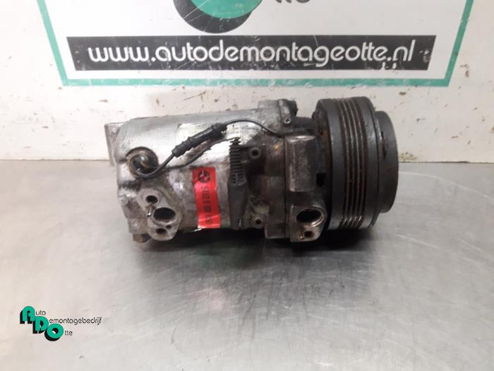Gebruikte Aircopomp BMW 3 serie (E46/4) 320d 16V Prijs € 25,00 Margeregeling aangeboden door Autodemontagebedrijf Otte