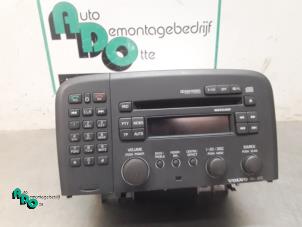 Gebruikte Radio CD Speler Volvo S80 (TR/TS) 2.4 T Turbo 20V Prijs € 50,00 Margeregeling aangeboden door Autodemontagebedrijf Otte