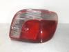 Toyota Yaris (P1) 1.3 16V VVT-i Achterlicht rechts