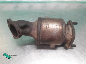 Gebruikte Katalysator Hyundai H-300 2.5 CRDi Prijs € 200,00 Margeregeling aangeboden door Autodemontagebedrijf Otte