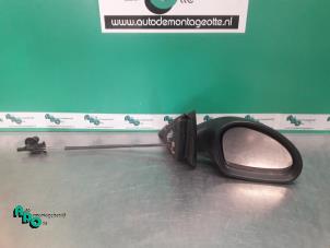 Gebruikte Spiegel Buiten rechts Seat Ibiza III (6L1) 1.4 16V 85 Prijs € 25,00 Margeregeling aangeboden door Autodemontagebedrijf Otte