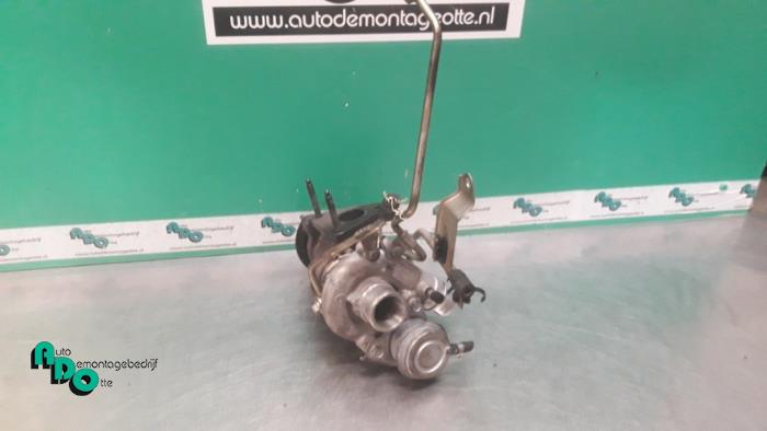 Gebruikte Turbo Renault Clio III Estate/Grandtour (KR) 1.2 16V TCE 100 Prijs € 150,00 Margeregeling aangeboden door Autodemontagebedrijf Otte