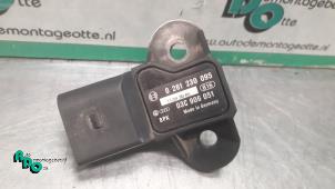 Gebruikte Map Sensor (inlaatspruitstuk) Volkswagen Touran (1T1/T2) 1.6 FSI 16V Prijs € 10,00 Margeregeling aangeboden door Autodemontagebedrijf Otte