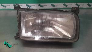 Gebruikte Koplamp rechts Volkswagen Passat Prijs € 25,00 Margeregeling aangeboden door Autodemontagebedrijf Otte