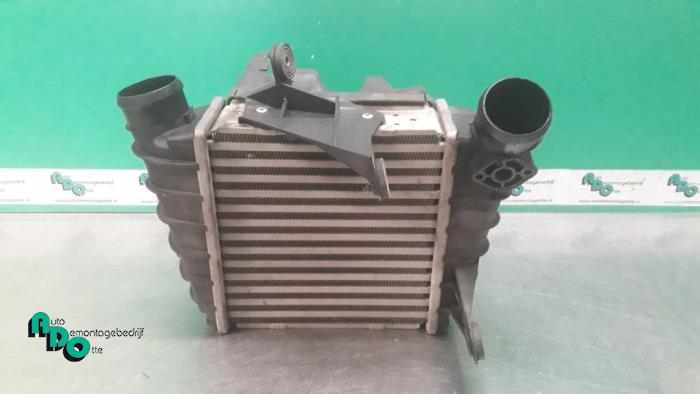 Gebruikte Intercooler Volkswagen Polo IV (9N1/2/3) 1.9 TDI 100 Prijs € 25,00 Margeregeling aangeboden door Autodemontagebedrijf Otte