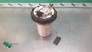 Gebruikte Tank element Pomp Peugeot 207/207+ (WA/WC/WM) 1.4 16V VTi Prijs € 25,00 Margeregeling aangeboden door Autodemontagebedrijf Otte