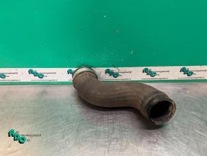 Gebruikte Turboslang Mercedes Vito (639.6) 2.2 111 CDI 16V Prijs € 25,00 Margeregeling aangeboden door Autodemontagebedrijf Otte