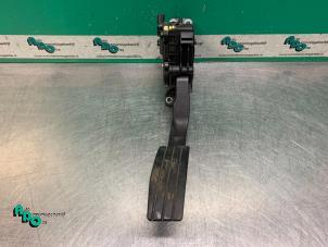 Gebruikte Sensor Gaspedaalpositie Renault Twingo II (CN) 1.5 dCi 90 FAP Prijs € 20,00 Margeregeling aangeboden door Autodemontagebedrijf Otte