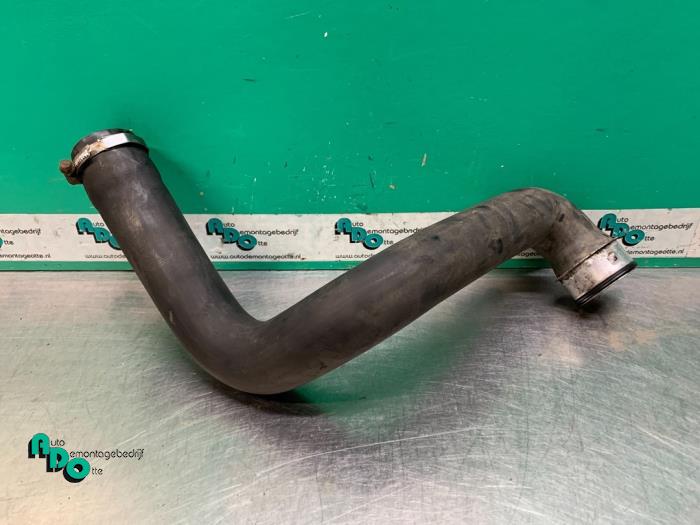 Gebruikte Intercooler Slang Opel Combo (Corsa C) 1.3 CDTI 16V Prijs € 10,00 Margeregeling aangeboden door Autodemontagebedrijf Otte