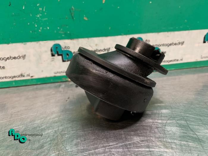 Oliedop van een Seat Ibiza III (6L1) 1.4 16V 75 2003
