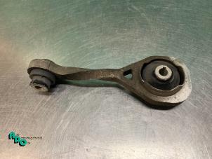 Gebruikte Motorrubber Renault Twingo II (CN) 1.5 dCi 90 FAP Prijs € 15,00 Margeregeling aangeboden door Autodemontagebedrijf Otte