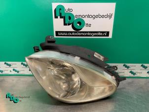 Gebruikte Koplamp links Citroen Xsara Picasso (CH) 1.6 HDi 16V 110 Prijs € 35,00 Margeregeling aangeboden door Autodemontagebedrijf Otte