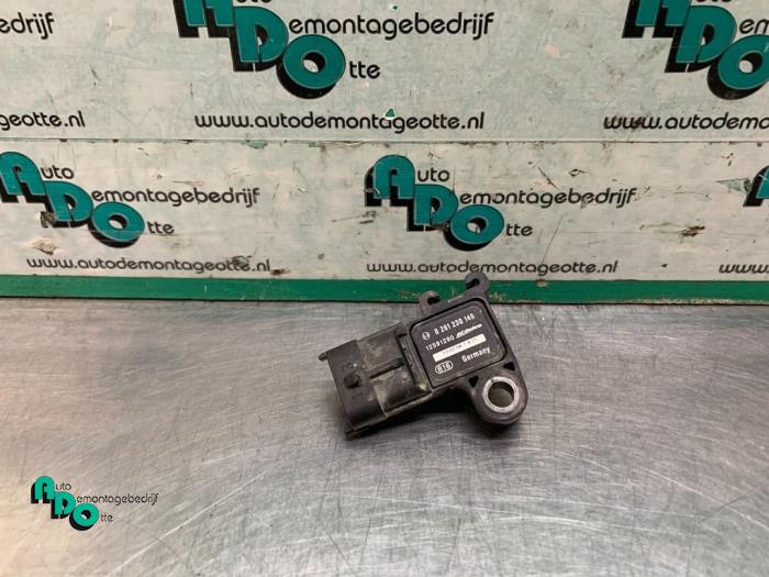 Gebruikte Map Sensor (inlaatspruitstuk) Opel Corsa D 1.4 16V Twinport Prijs € 15,00 Margeregeling aangeboden door Autodemontagebedrijf Otte