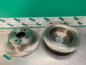 Gebruikte Remschijf achter BMW 3 serie (E30/2) Prijs € 48,40 Inclusief btw aangeboden door Autodemontagebedrijf Otte