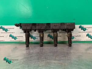 Gebruikte Bobine Opel Astra H (L48) 1.4 16V Twinport Prijs € 25,00 Margeregeling aangeboden door Autodemontagebedrijf Otte