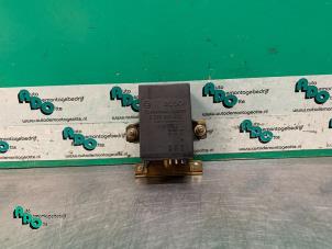 Gebruikte Computer Diversen BMW 3 serie (E30/2) 320i Prijs € 20,00 Margeregeling aangeboden door Autodemontagebedrijf Otte