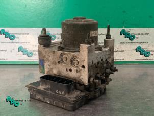 Gebruikte ABS Pomp Mazda 6 Sport (GG14) 2.0i 16V Prijs € 50,00 Margeregeling aangeboden door Autodemontagebedrijf Otte