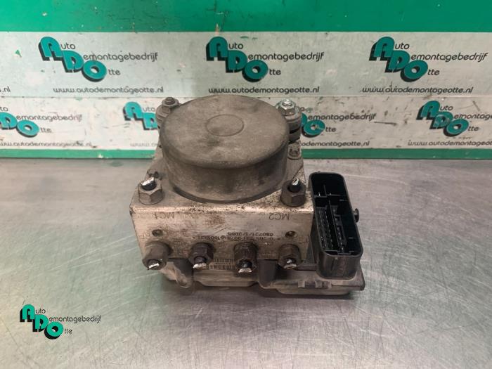 Gebruikte ABS Pomp Fiat Fiorino (225) 1.3 JTD 16V Multijet Prijs € 50,00 Margeregeling aangeboden door Autodemontagebedrijf Otte