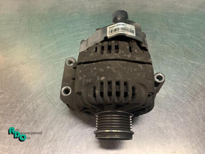 Gebruikte Dynamo Fiat Fiorino (225) 1.3 JTD 16V Multijet Prijs € 30,00 Margeregeling aangeboden door Autodemontagebedrijf Otte