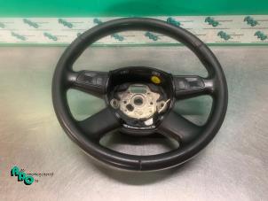 Gebruikte Stuurwiel Audi A6 (C6) 2.4 V6 24V Prijs € 50,00 Margeregeling aangeboden door Autodemontagebedrijf Otte