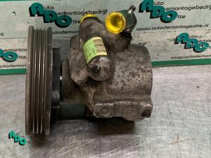 Gebruikte Servopomp Fiat Fiorino (225) 1.3 JTD 16V Multijet Prijs € 35,00 Margeregeling aangeboden door Autodemontagebedrijf Otte