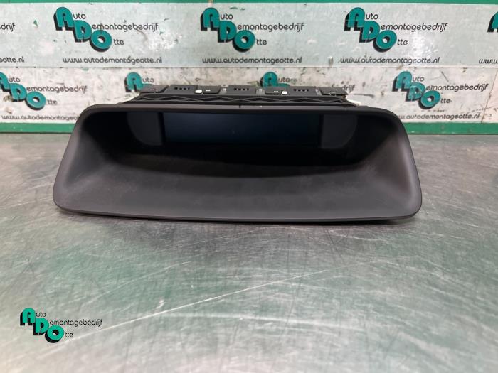 Gebruikte Display Interieur Peugeot 308 (4A/C) 1.6 HDiF 16V Prijs € 25,00 Margeregeling aangeboden door Autodemontagebedrijf Otte