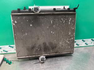 Gebruikte Radiateur Peugeot 308 (4A/C) 1.6 HDiF 16V Prijs € 30,00 Margeregeling aangeboden door Autodemontagebedrijf Otte