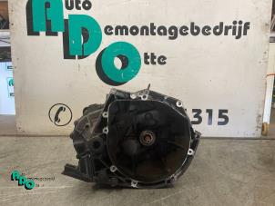 Gebruikte Versnellingsbak Peugeot 308 (4A/C) 1.6 HDiF 16V Prijs € 200,00 Margeregeling aangeboden door Autodemontagebedrijf Otte