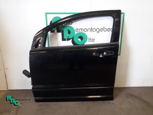 Gebruikte Portier 4Deurs links-voor Dodge Caliber 1.8 16V Prijs € 200,00 Margeregeling aangeboden door Autodemontagebedrijf Otte