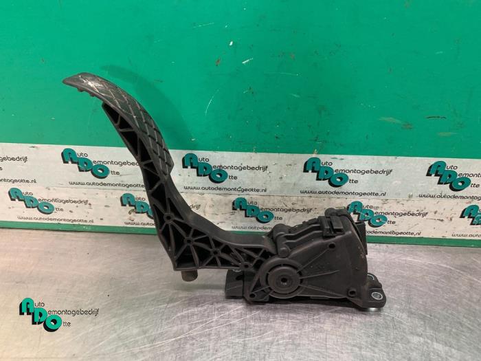 Gebruikte Sensor Gaspedaalpositie Seat Ibiza ST (6J8) 1.2 TDI Ecomotive Prijs € 10,00 Margeregeling aangeboden door Autodemontagebedrijf Otte