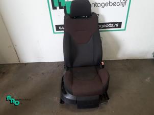 Gebruikte Voorstoel rechts Seat Altea (5P1) 1.6 Prijs € 75,00 Margeregeling aangeboden door Autodemontagebedrijf Otte