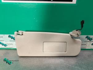 Gebruikte Zonneklep Seat Altea (5P1) 1.6 Prijs € 20,00 Margeregeling aangeboden door Autodemontagebedrijf Otte