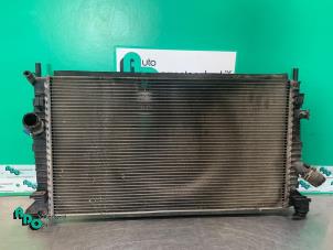 Gebruikte Radiateur Volvo V50 (MW) 2.0 D 16V Prijs € 30,00 Margeregeling aangeboden door Autodemontagebedrijf Otte