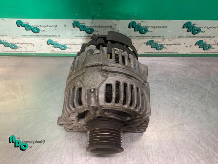 Gebruikte Dynamo Audi A2 (8Z0) 1.4 16V Prijs € 40,00 Margeregeling aangeboden door Autodemontagebedrijf Otte
