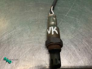 Gebruikte Lambda Sonde Renault Twingo II (CN) 1.2 16V Prijs € 15,00 Margeregeling aangeboden door Autodemontagebedrijf Otte