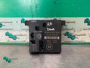 Gebruikte Deur module Mercedes E Combi (S211) 3.2 E-320 CDI 24V Prijs € 25,00 Margeregeling aangeboden door Autodemontagebedrijf Otte