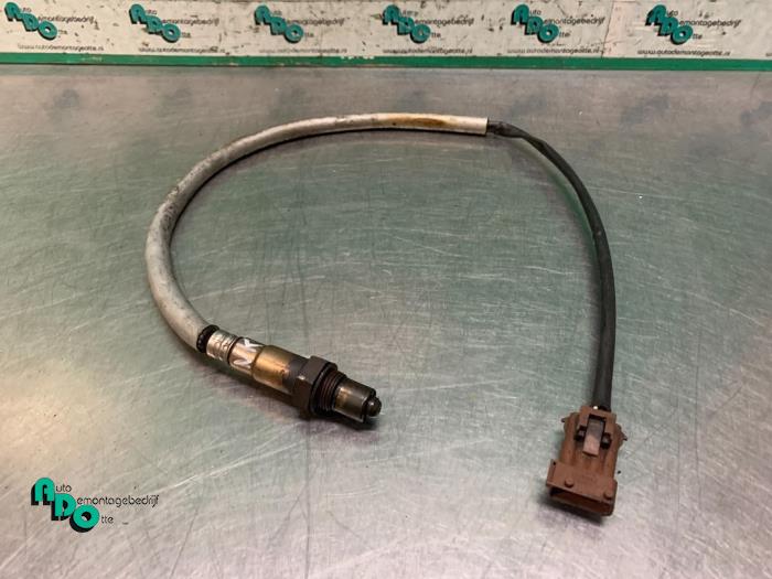Gebruikte Lambda Sonde Saab 9-3 II Sport Sedan (YS3F) 2.0t 16V Prijs € 15,00 Margeregeling aangeboden door Autodemontagebedrijf Otte