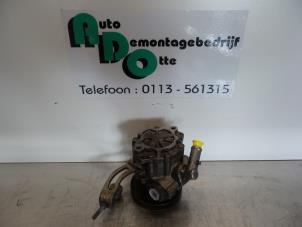 Gebruikte Pomp Servo Peugeot Boxer (230L) 2.0i 320L Prijs € 25,00 Margeregeling aangeboden door Autodemontagebedrijf Otte