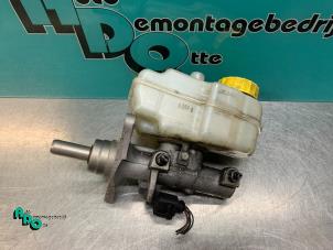 Gebruikte Hoofdremcilinder Seat Ibiza IV SC (6J1) 1.4 16V Prijs € 20,00 Margeregeling aangeboden door Autodemontagebedrijf Otte