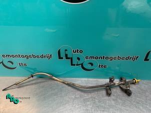 Gebruikte Olie Peilstok Fiat Doblo Cargo (263) 1.6 D Multijet Prijs € 15,00 Margeregeling aangeboden door Autodemontagebedrijf Otte