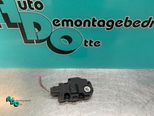 Gebruikte Kachelklep Motor BMW 3 serie (E90) 318i 16V Prijs € 15,00 Margeregeling aangeboden door Autodemontagebedrijf Otte