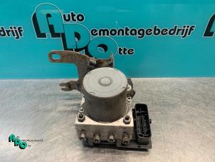 Gebruikte ABS Pomp Peugeot Expert (G9) 1.6 HDi 90 Prijs € 45,00 Margeregeling aangeboden door Autodemontagebedrijf Otte