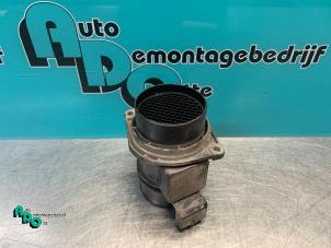 Gebruikte Luchtmassameter Opel Movano (4A1; 4A2; 4B2; 4B3; 4C2; 4C3) 1.9 CDTI Prijs € 25,00 Margeregeling aangeboden door Autodemontagebedrijf Otte