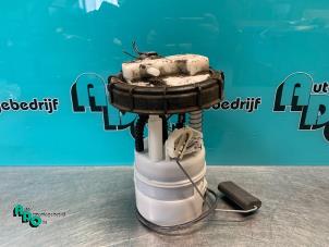 Gebruikte Brandstofpomp Elektrisch Nissan Micra (K12) 1.2 16V Prijs € 25,00 Margeregeling aangeboden door Autodemontagebedrijf Otte