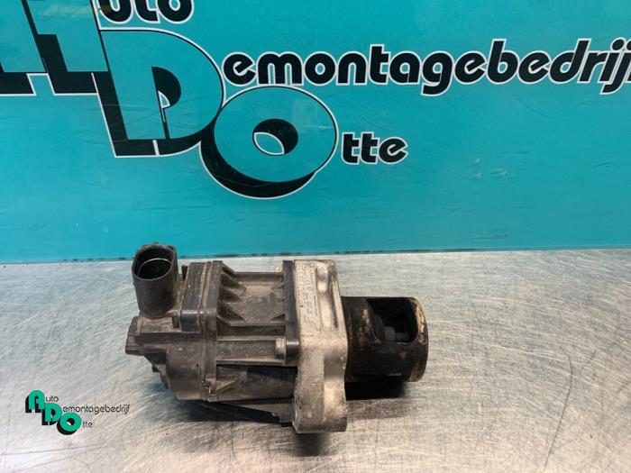 Gebruikte Uitlaat gasklep (EGR) Fiat Bravo (198A) 1.6 JTD Multijet 105 Prijs € 35,00 Margeregeling aangeboden door Autodemontagebedrijf Otte